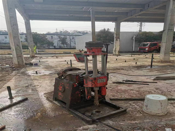 布拖袖阀管小导管注浆加固施工工艺